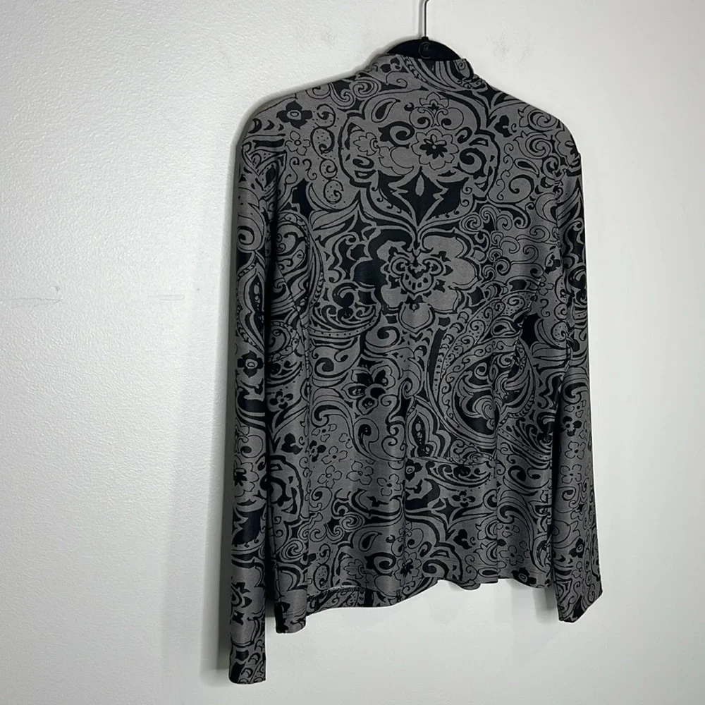 Chico’s Travelers Floral Paisley jeweled button blazer jacket size 2